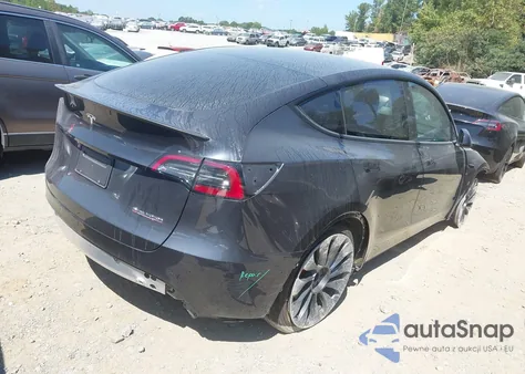 2025 Tesla Model Y Performance Dual Motor All-Wheel Drive from USA, damaged, VIN 7SAYGDEF7SA371602